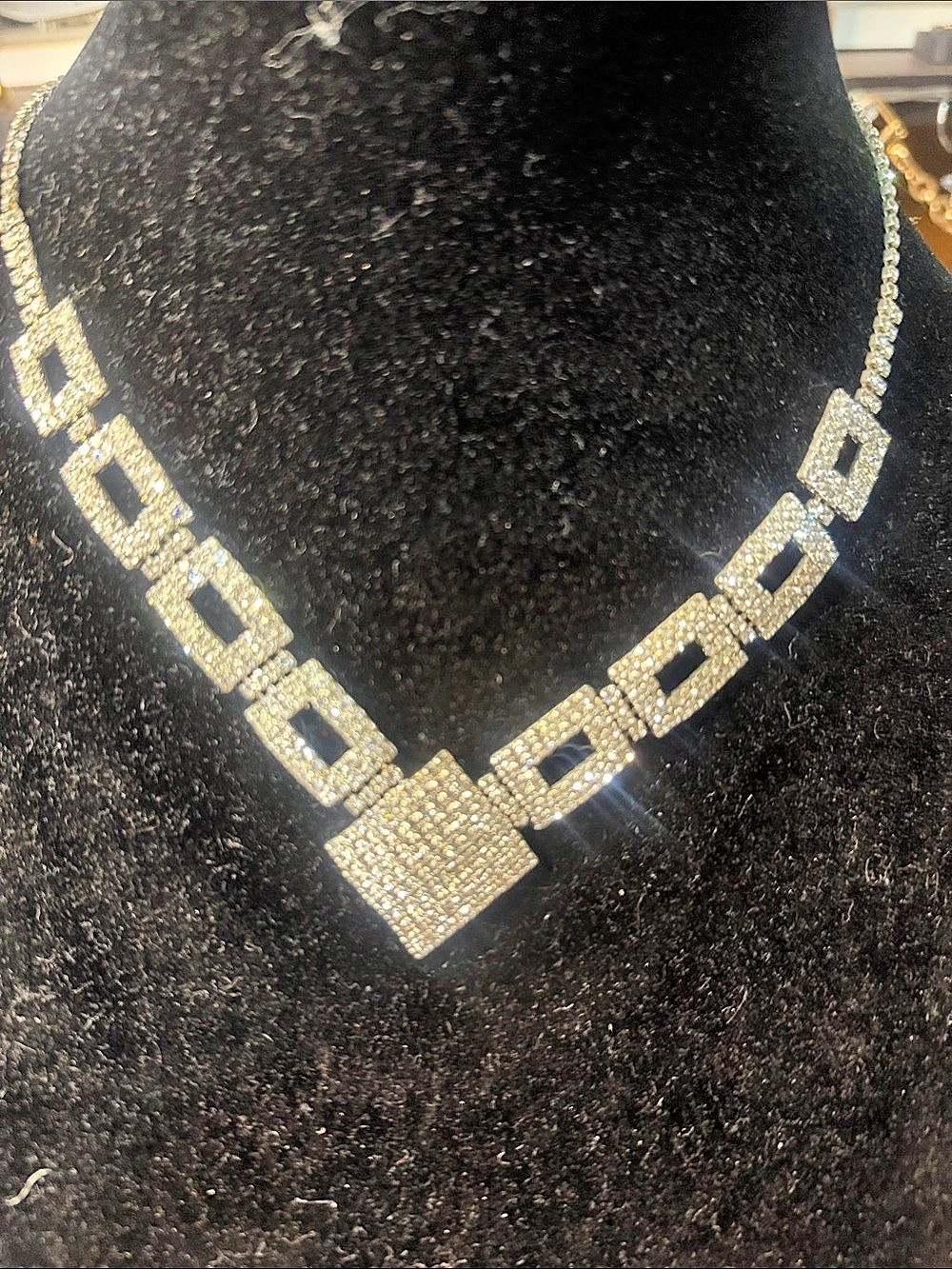 Geometric Crystal Link Necklace in Silver New